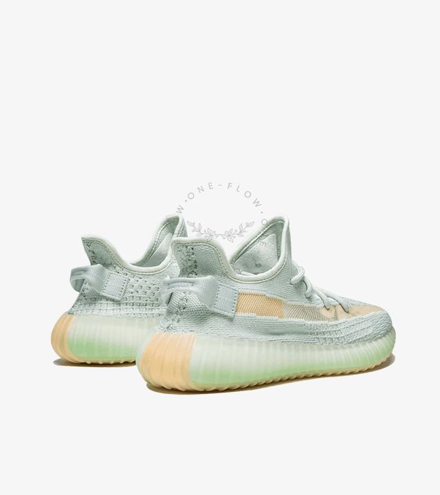 YEEZY-Boost-350-V2-Hyperspace_2